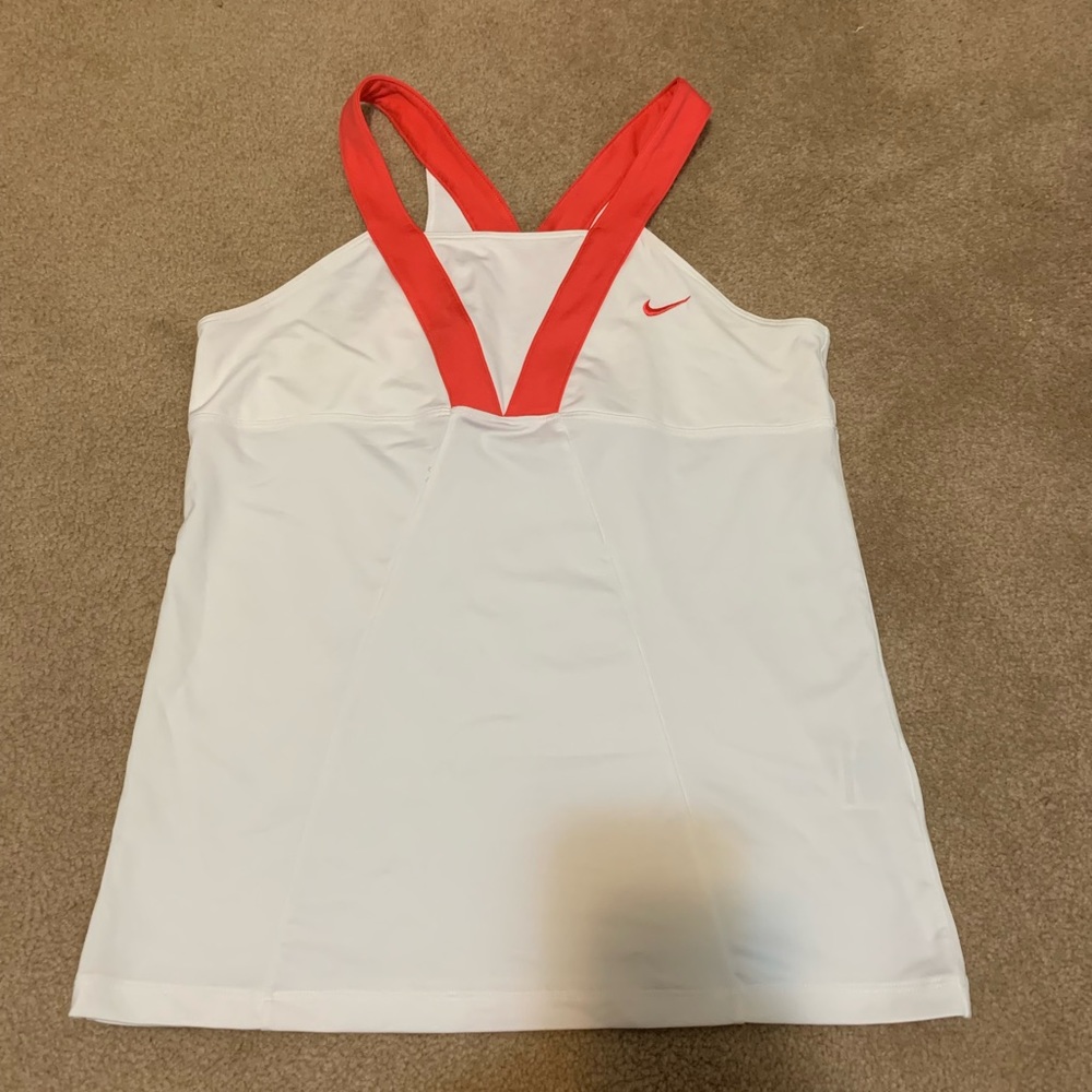 Nike tennis/workout top